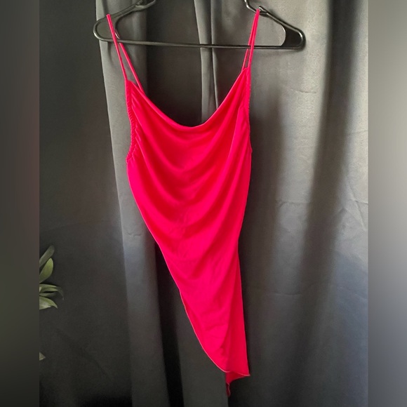 🎄Buy2Get1Free🎄Red asymmetrical top - Picture 1 of 5